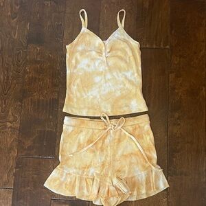 NWOT Sunny Yellow Tie-Dye Shorts set Size Small